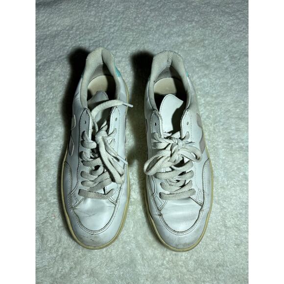VEJA Men Veja V-12 Leather Coloblock Sneakers Size 6